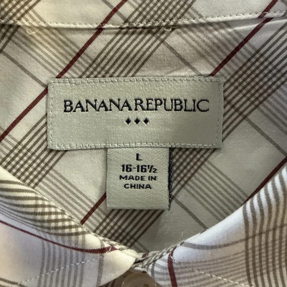 Banana Republic Men's Button‎ Down Shirt 16-16 1/2 Large.